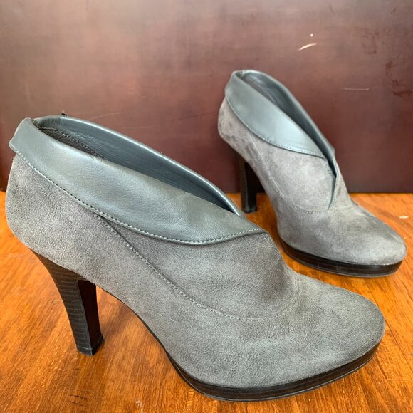 FIONI Clothing Shoes - Fioni Grey Ankle Booties